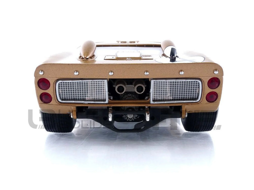 Shelby Collectibles SC414 1966 Ford -40  2 Gold No.4 1-18 Diecast Car Model