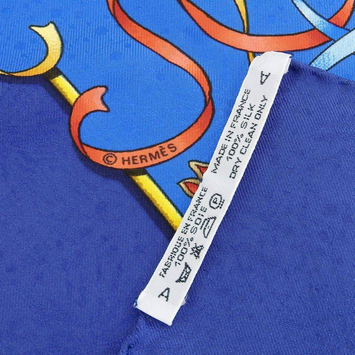 Pre-Owned  KARE90   Amusement Park Horse Carousel Scarf Muffler Silk Blue (Good)