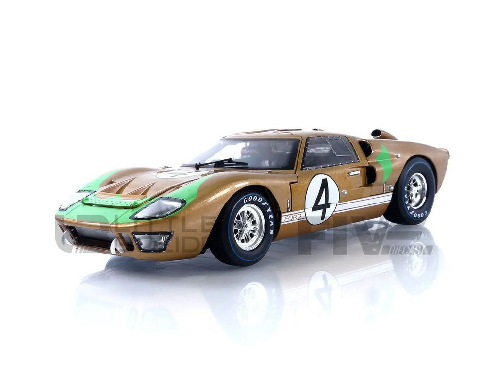 Shelby Collectibles SC414 1966 Ford -40  2 Gold No.4 1-18 Diecast Car Model